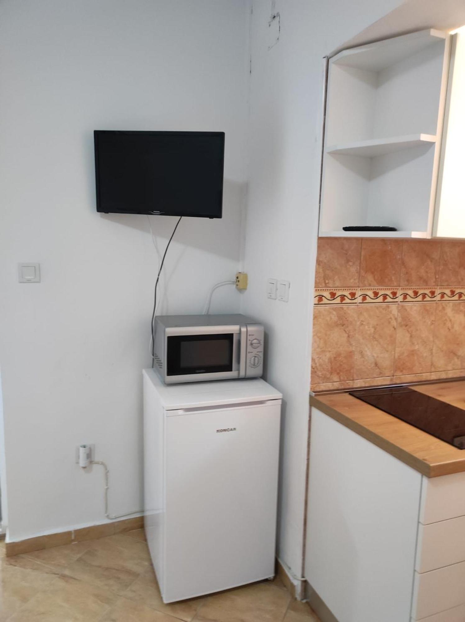 Gordana Apartmani Ljubač Exterior foto