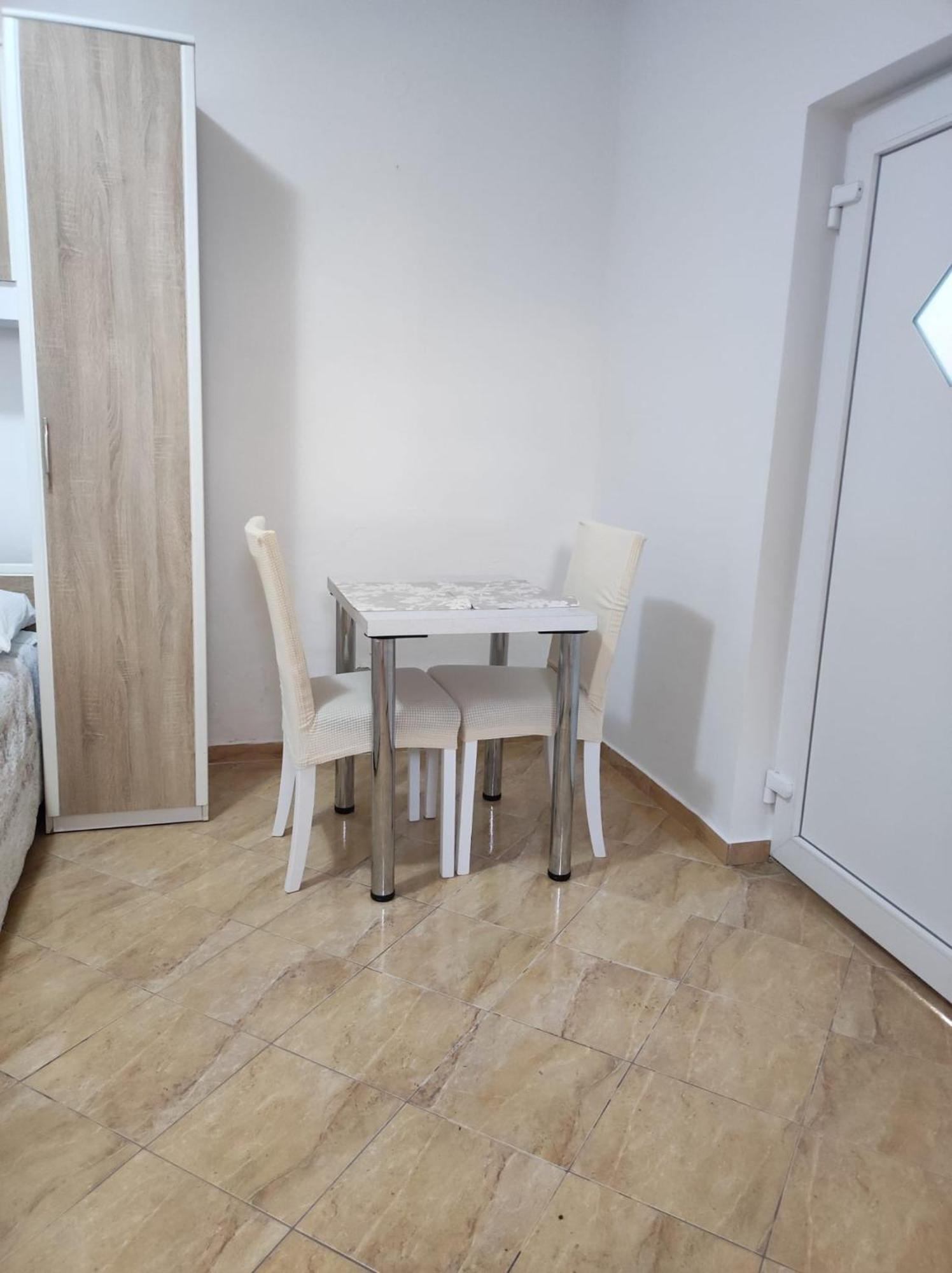 Gordana Apartmani Ljubač Exterior foto